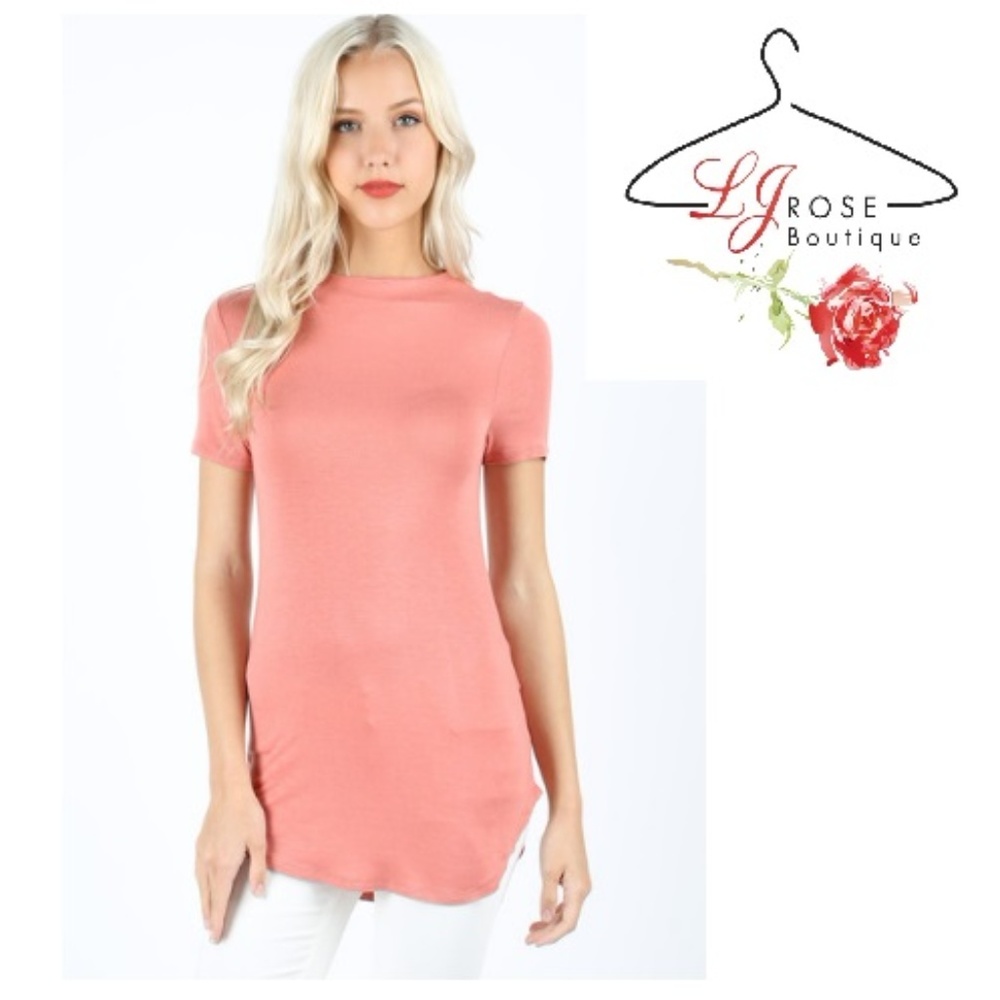 RAYON MOCK NECK CURVED HEM SHORT SLEEVE TOP